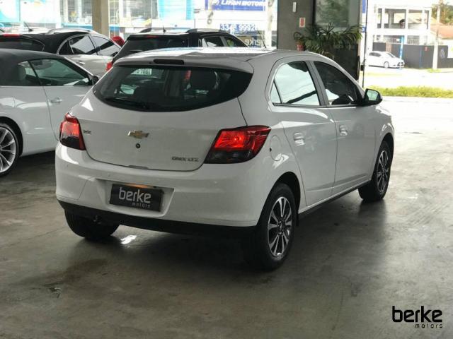 Chevrolet Onix HATCH LTZ 1.4 8V FlexPower 5p Aut. - Foto 4