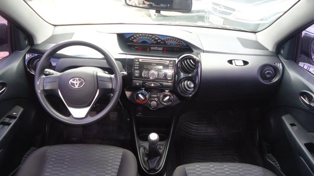 TOYOTA ETIOS 2015/2015 1.3 X 16V FLEX 4P MANUAL - Foto 4