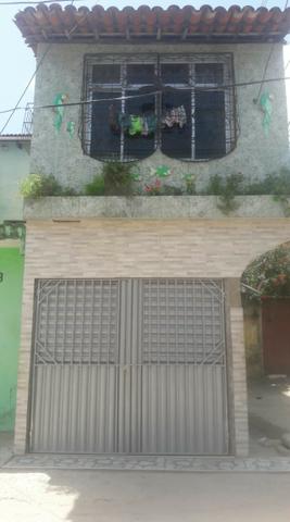 Casa na Rua:santiago com av. bernardo manuel. bairro: serrinha