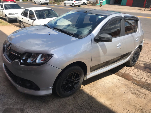 Sucata Sandero 1.0 16v 2016 completo.