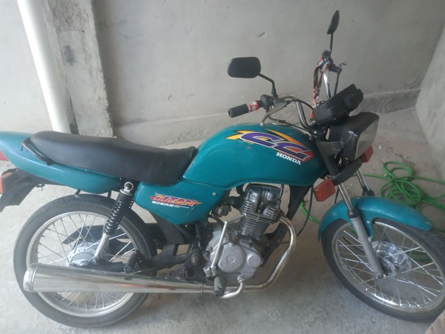 VENDO HONDA 99 .