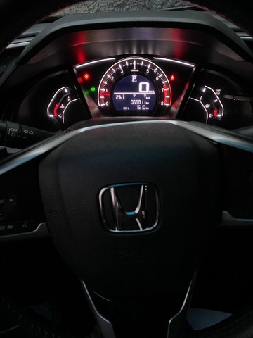 HONDA/CIVIC  G10  AT // 2018 2.0