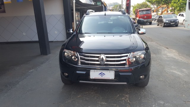 DUSTER TECHROAD 1,6 MANUAL COMPLETA