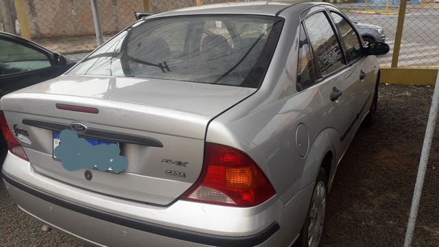 FORD FOCUS SEDAN FLEX 1.6 8 VALVULAS COMPLETO