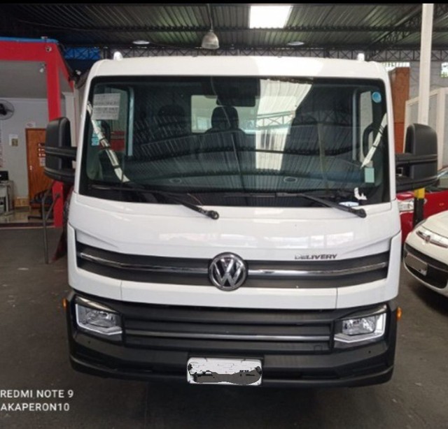 VW DELIVERY EXPRESS DRC 4X2 BAÚ