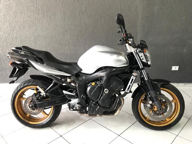 YAMAHA FZ6 600CC 2009