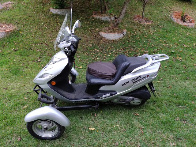 TRIKE IMPECÁVEL.