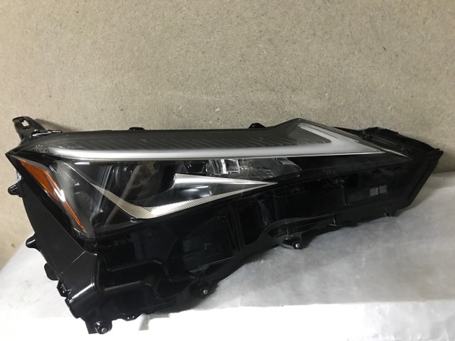 Farol Toyota Lexus UX250 - Foto 3
