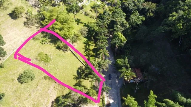 Terreno Grande 1265m², em pequeno condomínio no loteamento Argeu fazendinha Av Central
