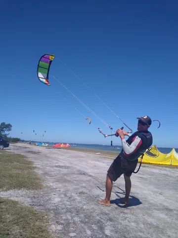 Kitesurf North Rebel 12 2012 em bom estado, é pegar e velejar, ideal para iniciantes