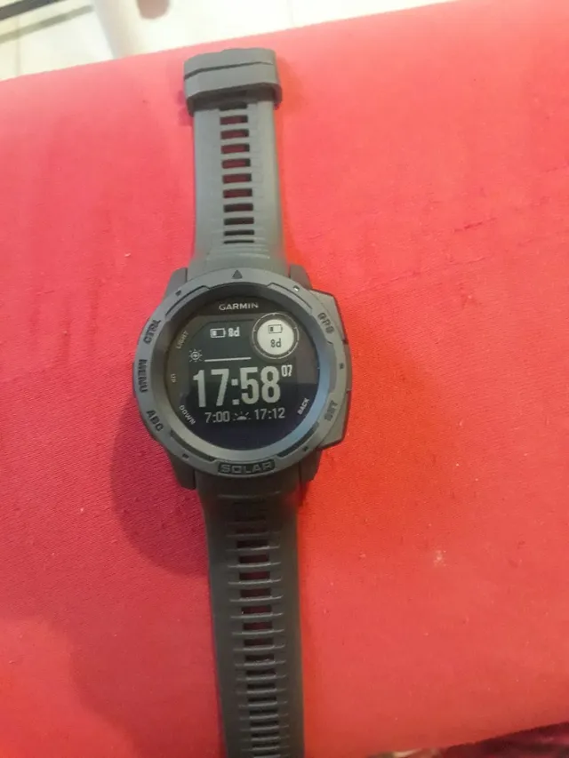 Mega Eletrônicos - O Relógio Cardíaco Garmin Forerunner compatível com  aplicativo Garmin Connect, mede a frequência cardíaca e o nivel de  saturação de oxigênio no sangue através do pulso, permite criar rotas