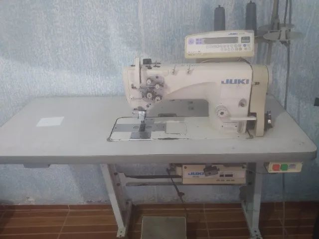 Máquina de costura industrial 2 agulhas