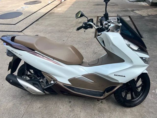 Pcx DLX completa 21/22 baixo km