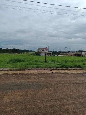 LOTE COMERCIAL NO SETOR FONTE DAS ÁGUAS.