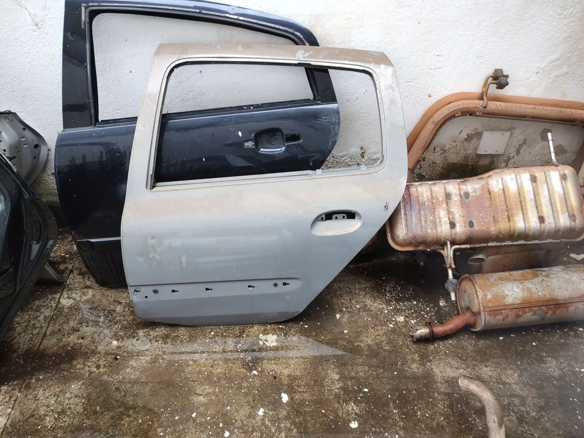 Porta traseira esquerda Clio 2015 Original 