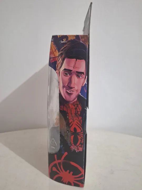 Boneco Homem Aranha - Peter B. Parker - Marvel Legends Black Friday - Foto 4