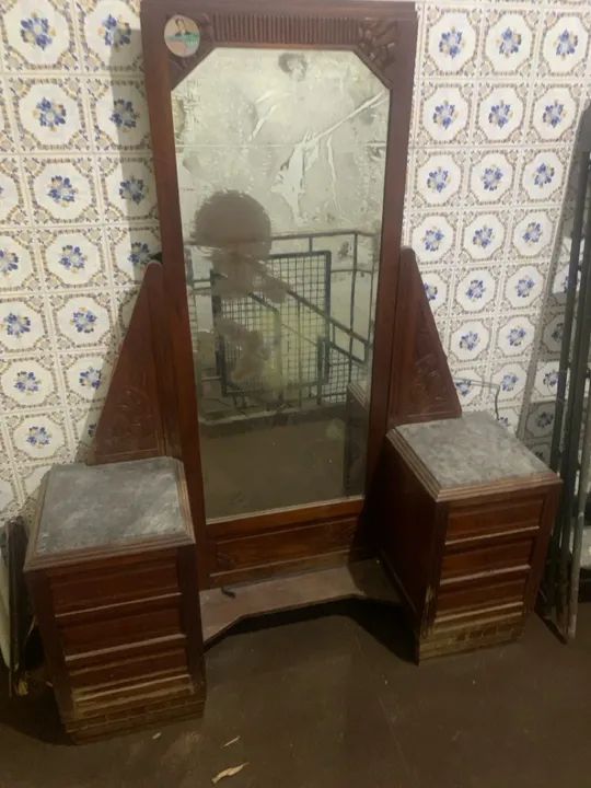 Antiga penteadeira com espelho - Foto 4