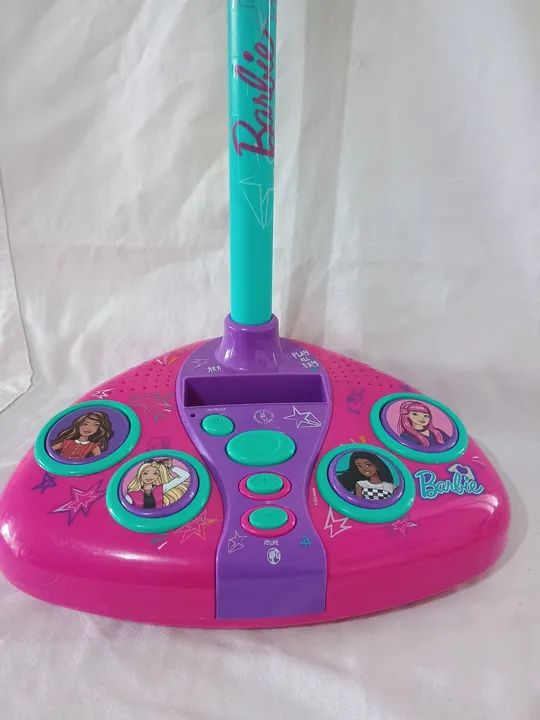 Karaoke fabuloso da Barbie funcionando falta microfone  - Foto 3