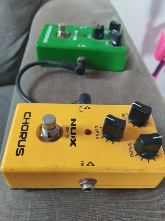 Pedal Chorus e Overdrive Nux