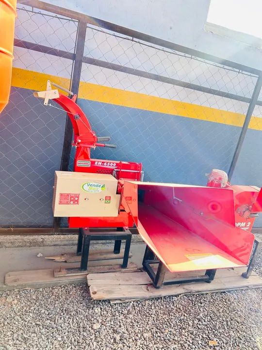 Ensiladeira Nogueira EN-6500