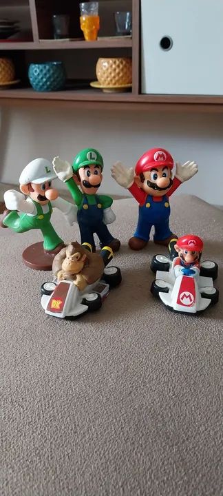 Mario e Luigi 5 brinquedos Mario Kart  - Foto 4