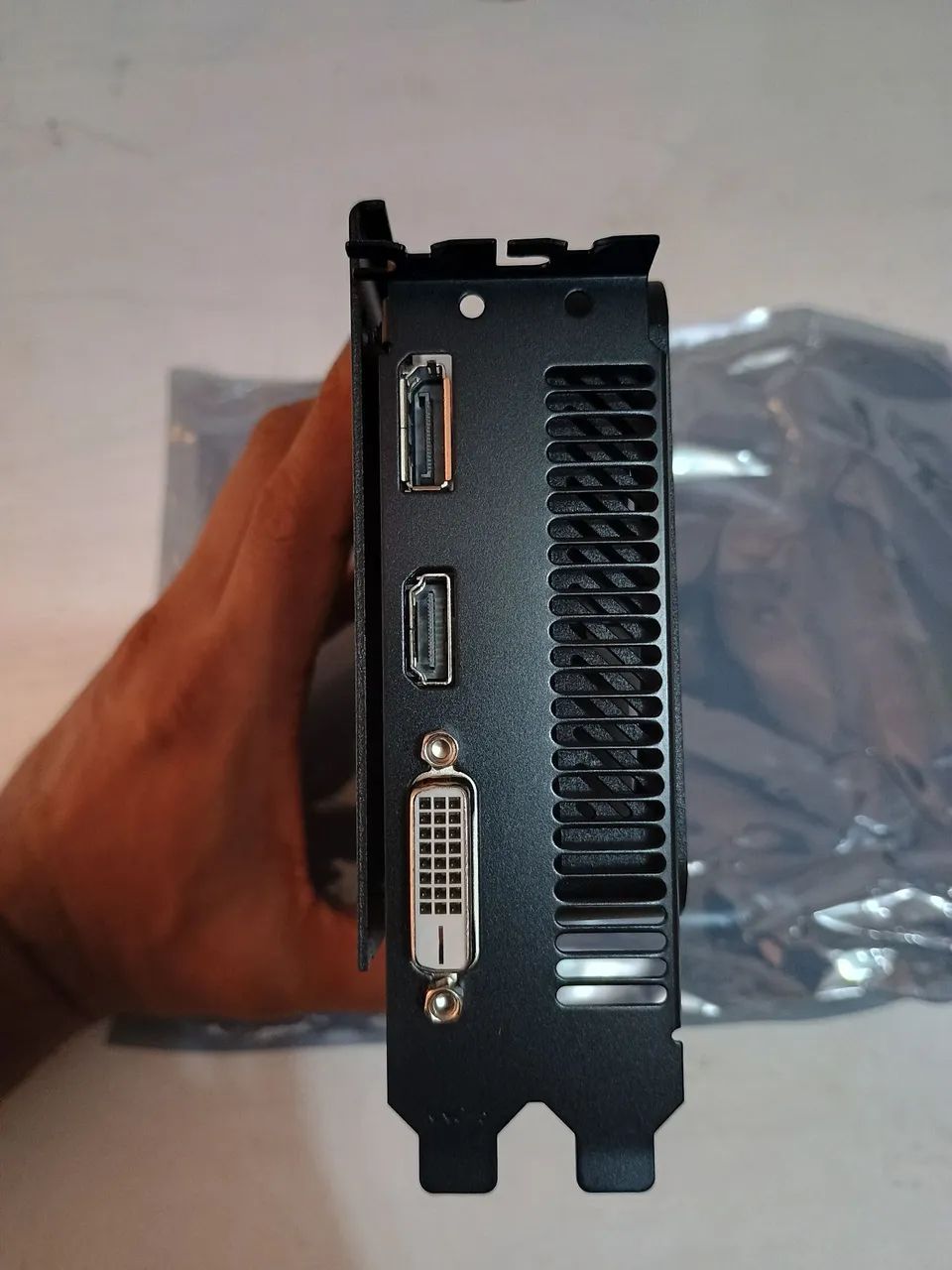 PLACA DE VÍDEO RX550 4GB 128BITS COM GARANTIA I3 I5 I7  - Foto 3