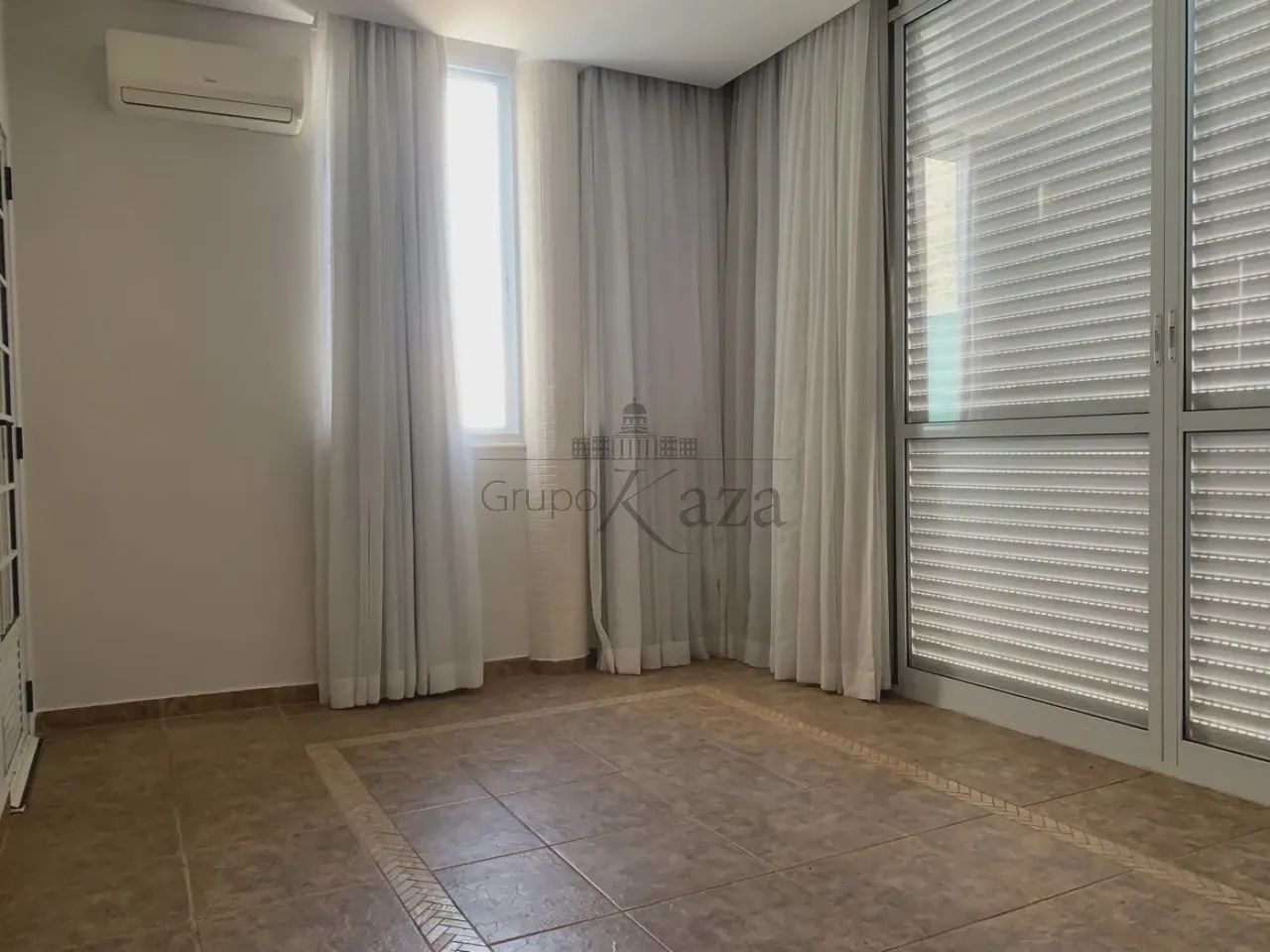 Casa/Condomínio - Residencial - No bairro Urbanova -  Altos da Serra III São José dos Camp - Foto 4