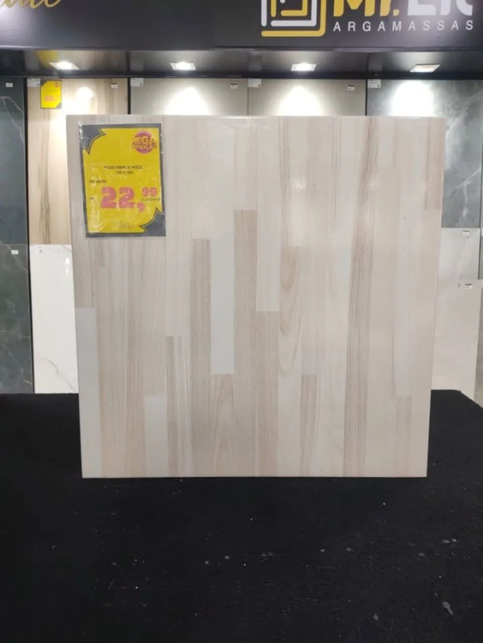 Piso Cerâmico Reale Noce  R$: 22,99mt² ( Falar com Jéssica )