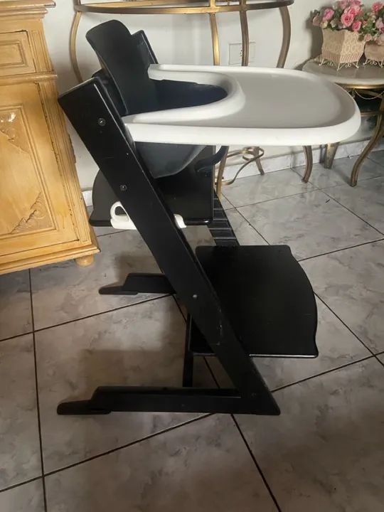 Cadeira de Alimentação Stokke Tripp Trapp - Preto - Foto 2