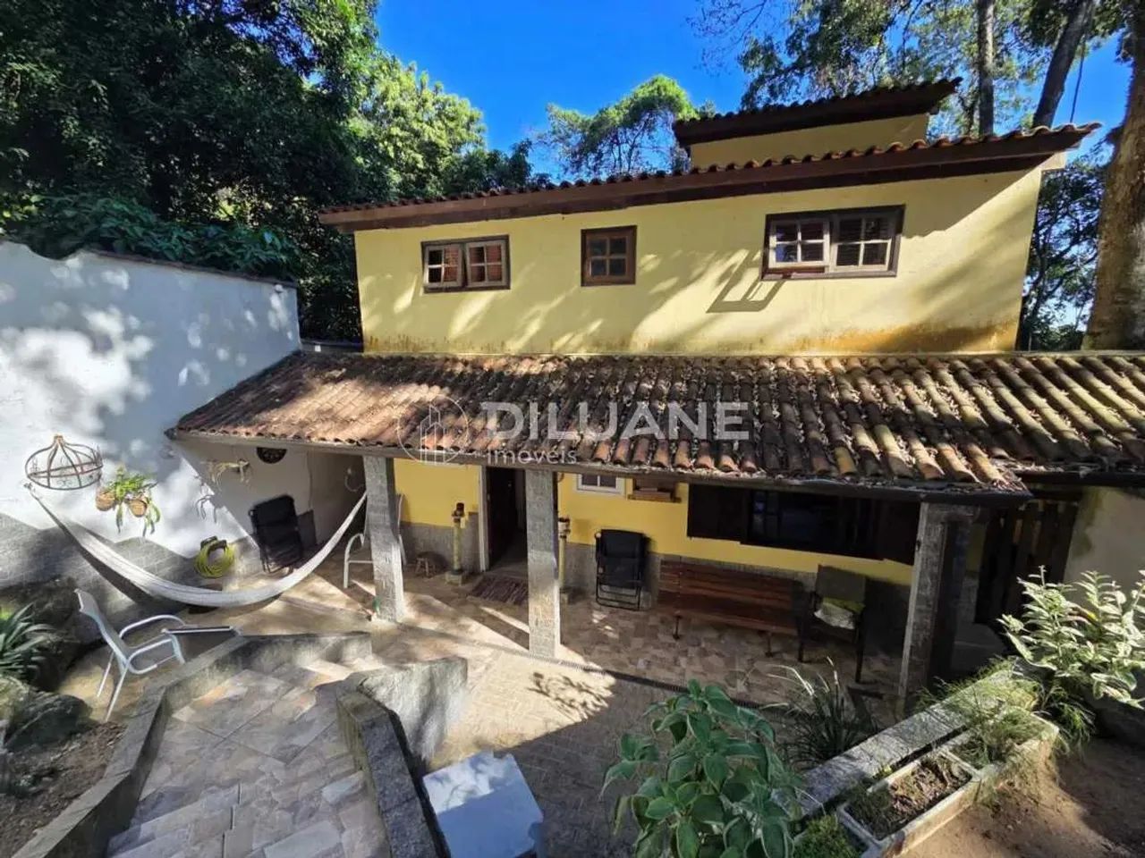 Paraíso remoto em Grumari