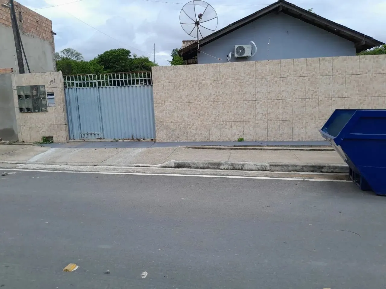 Imóvel para venda possui 52 metros quadrados com 2 quartos em Paraviana - Boa Vista - RR