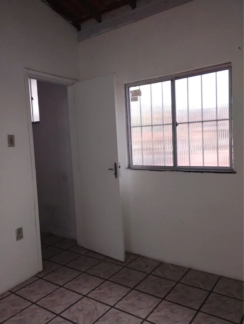 ALUGO CASA solta/ DUPLEX  COM 2/4  *74 - Foto 4