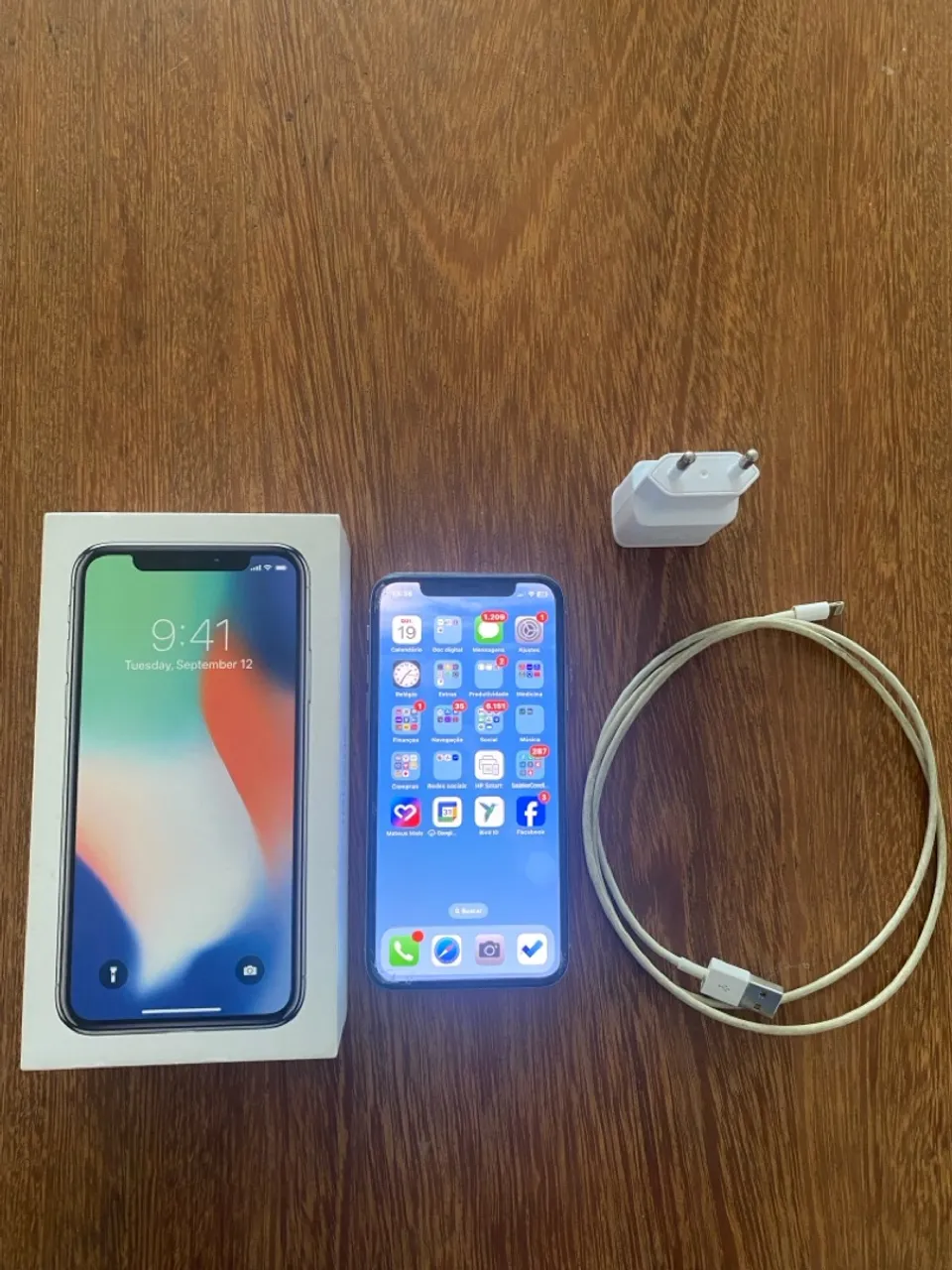 iPhone X - 64 Gb - Único Dono
