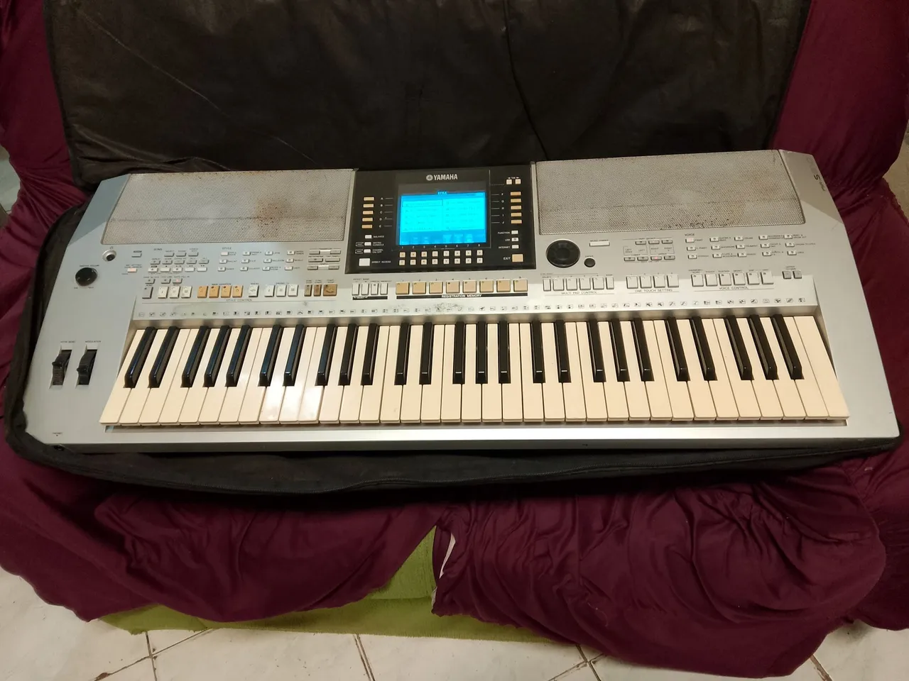 Teclado Yamaha PSR-s910 vendo no precinho