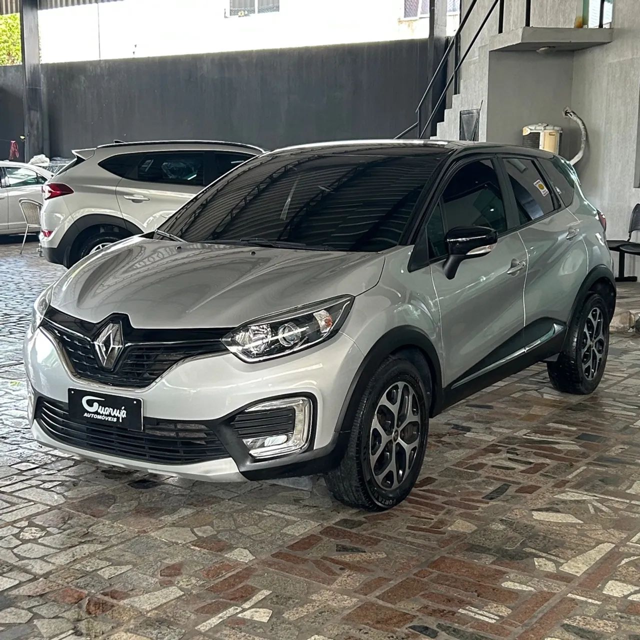 Renault Captur Intense 2.0 2021 - Foto 3