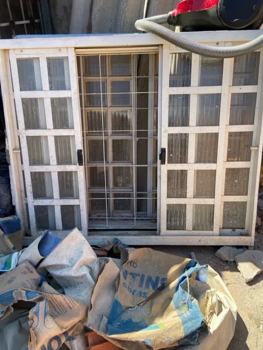 Porta e janela  - Foto 3