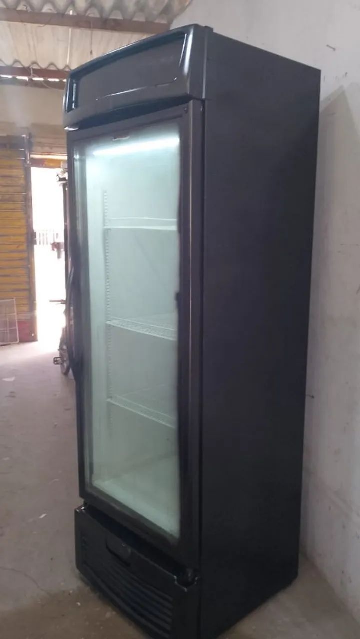 Geladeira Expositora Vertical com Iluminação LED - Foto 2