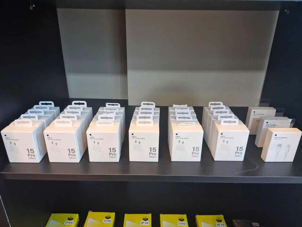 Carregador USB-C 35W Apple iPhone 15 Pro (Max)