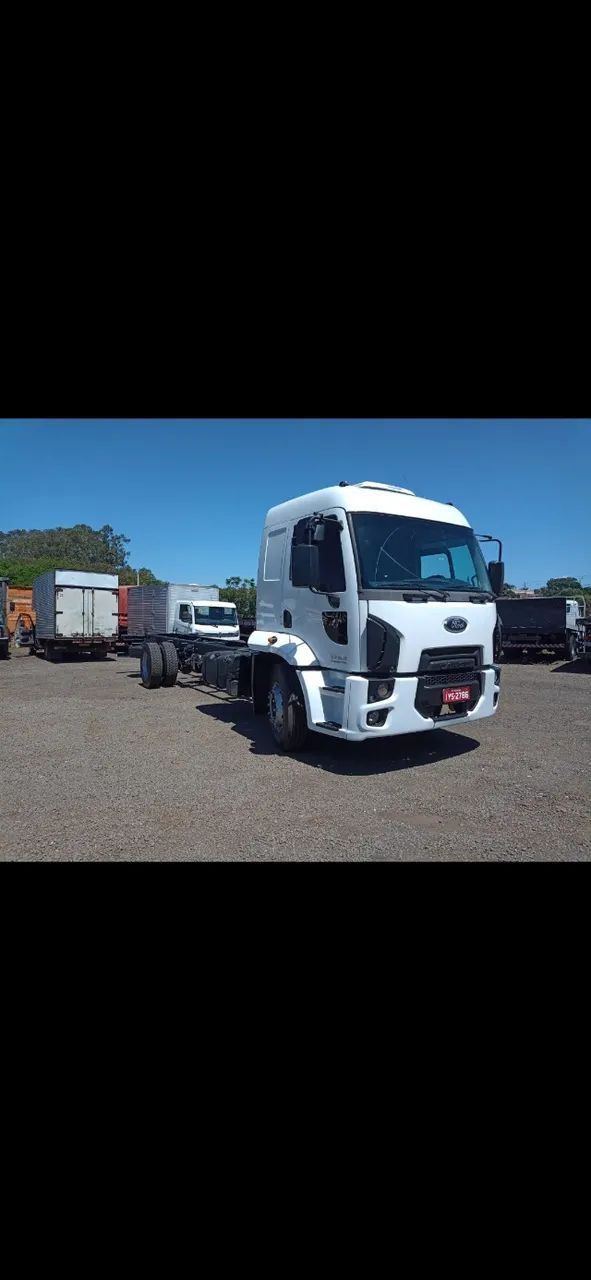 FOR CARGO 1723 2019 AUTOMÁTICO  - Foto 2