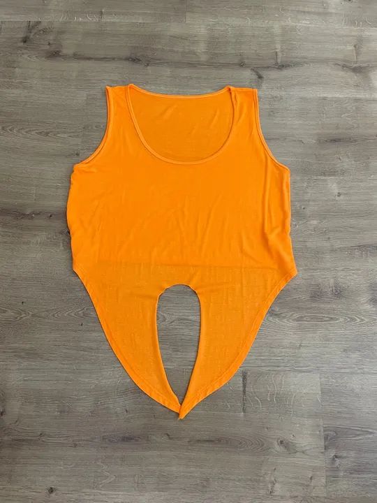 Cropped laranja tam M com amarração na frente - Foto 2
