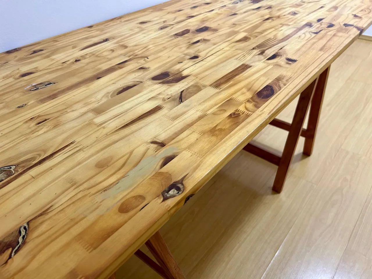 Mesa de Cavaletes em Pinus - Foto 4