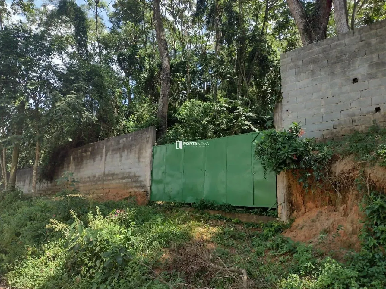 Terreno à venda, Jardim Recanto da Fonte - Embu das Artes/SP