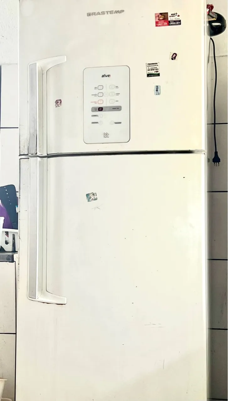 Geladeira Brastemp Ative( 300reais)