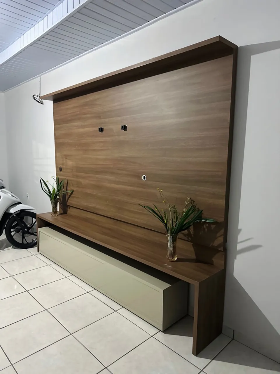 PAINEL DE TV R$ 2.100