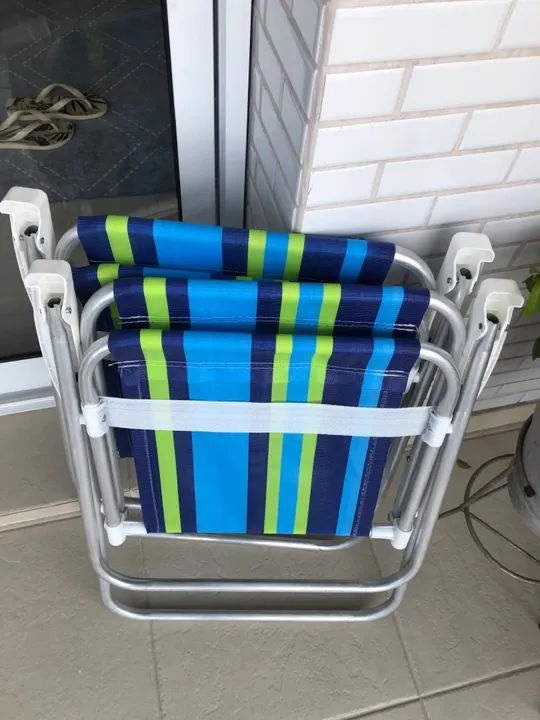 Cadeiras de praias semi novas 