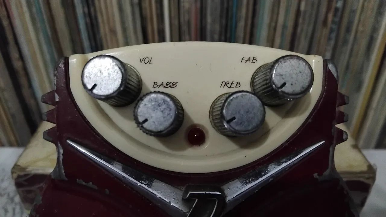 Pedal Danelectro 'Fab Tone' p/ Guitarra - Instrumentos musicais