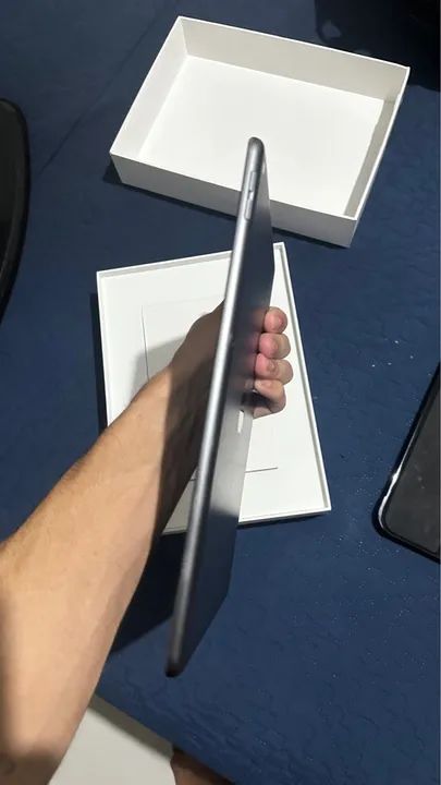 iPad 8 preto 32gb (trocar bateria) - Foto 2