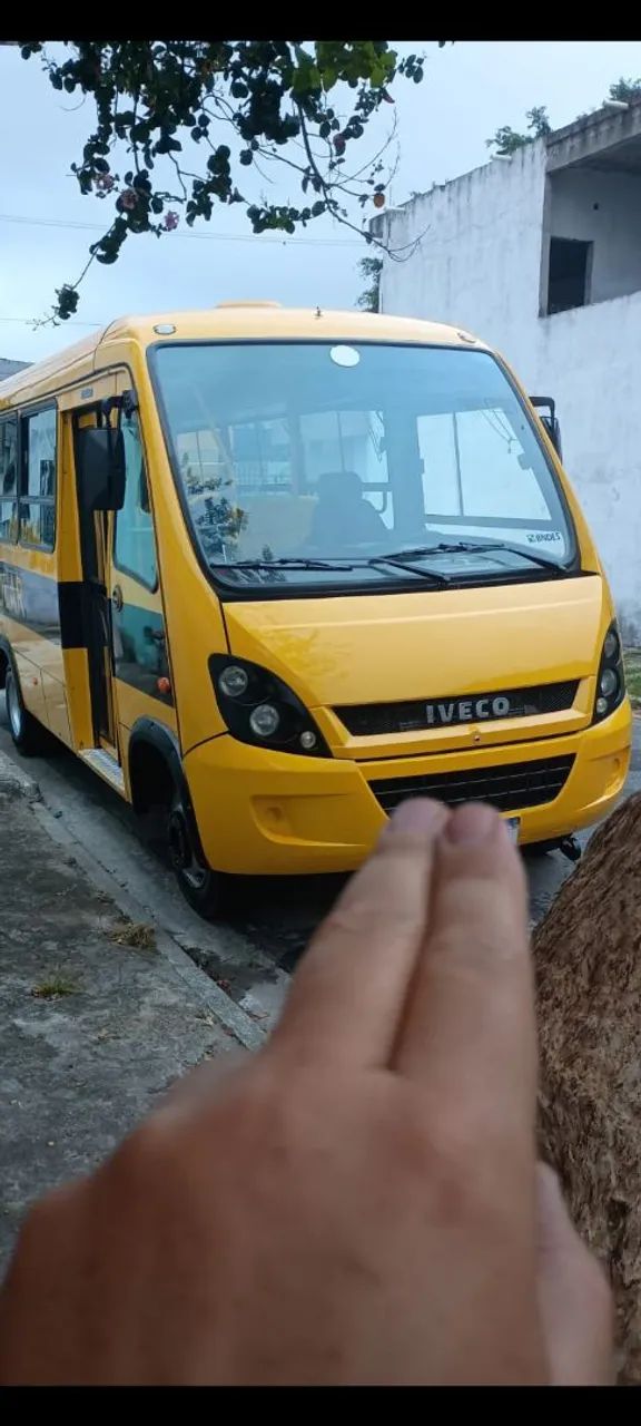 Micro ônibus Iveco  - Foto 8