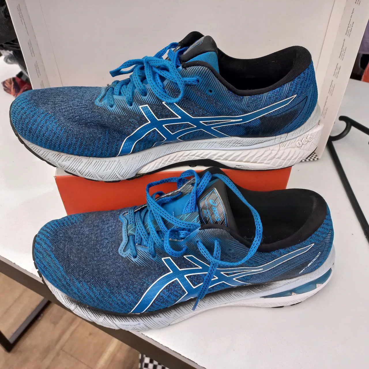 Tênis Asics GT 2000 10 - Azul