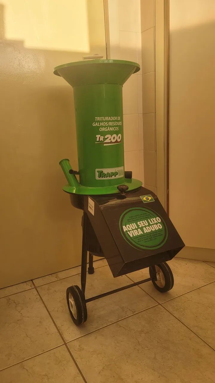 Triturador de Galhos Trapp TR 200